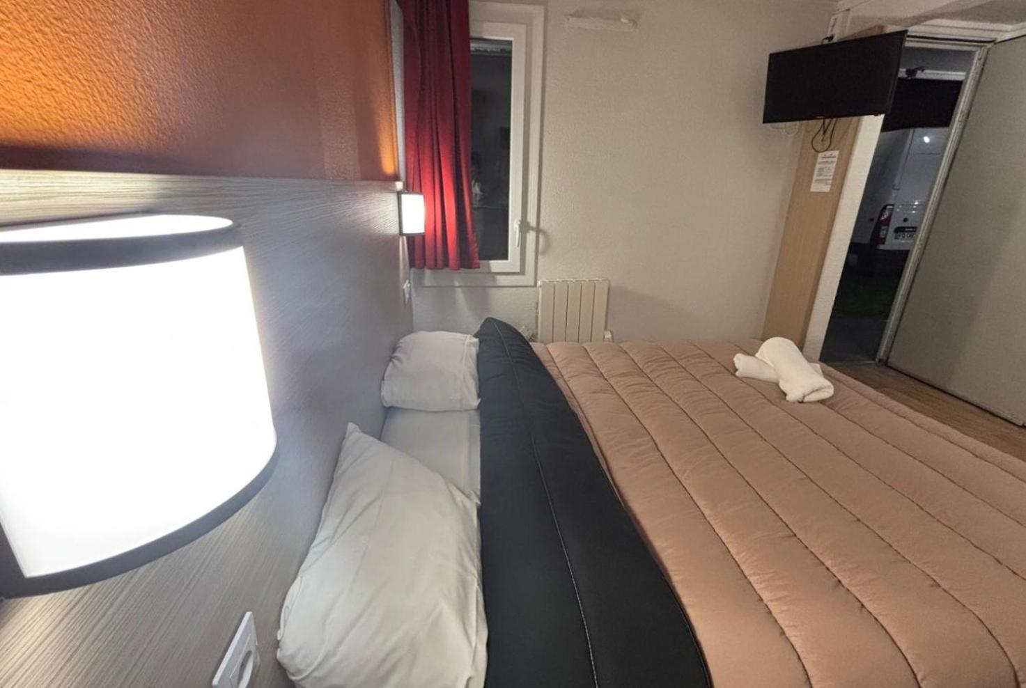 Classic Hotel - Fontenay-Trésigny Eksteriør bilde