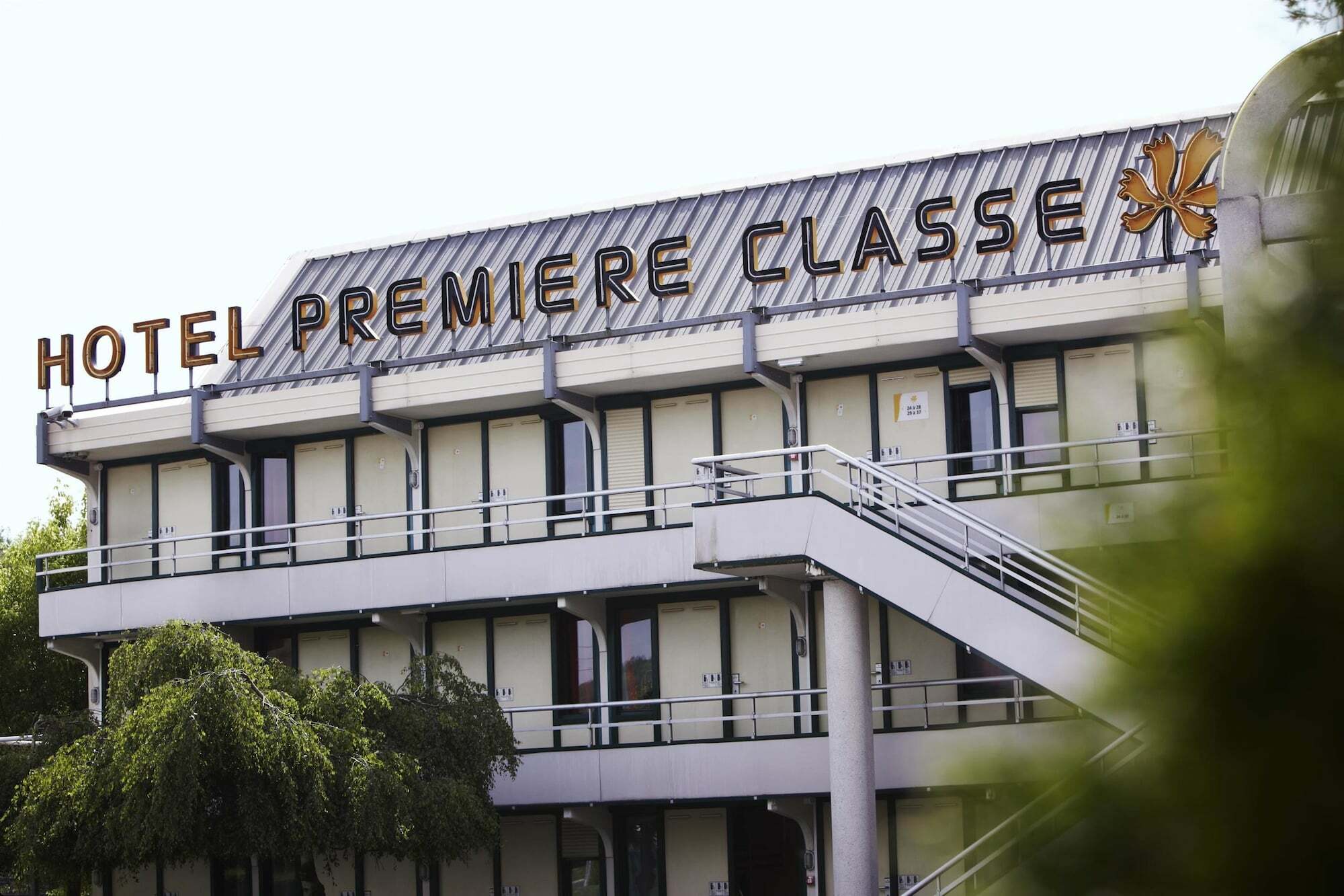 Classic Hotel - Fontenay-Trésigny Eksteriør bilde